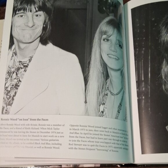 The Rolling Stones Unseen Archives Book - Picture 9 of 13